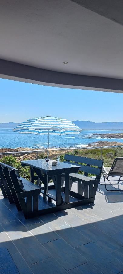 Royal Albatros Apartment Gansbaai Exterior photo